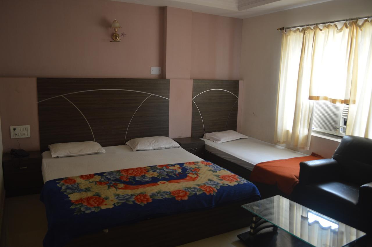 Hotel City Palace Brahmapur Zimmer foto